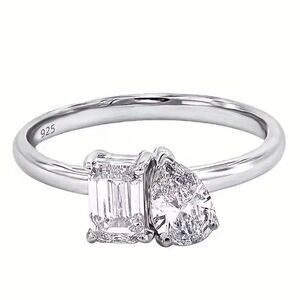 2 CT Ethical Lab Grown Moissanite Diamond Ring 18 KT White Gold Plated. 6. NEW.